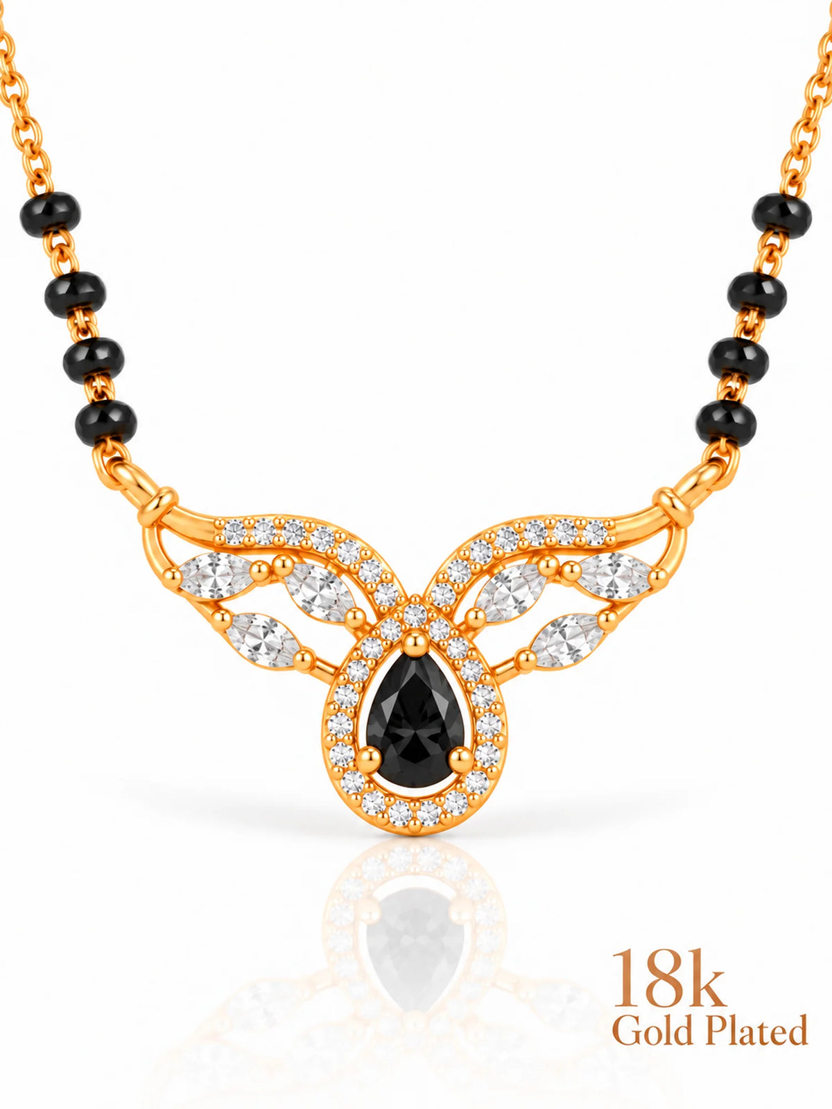 Pear Halo Winged Arc Black centre-stone close-up