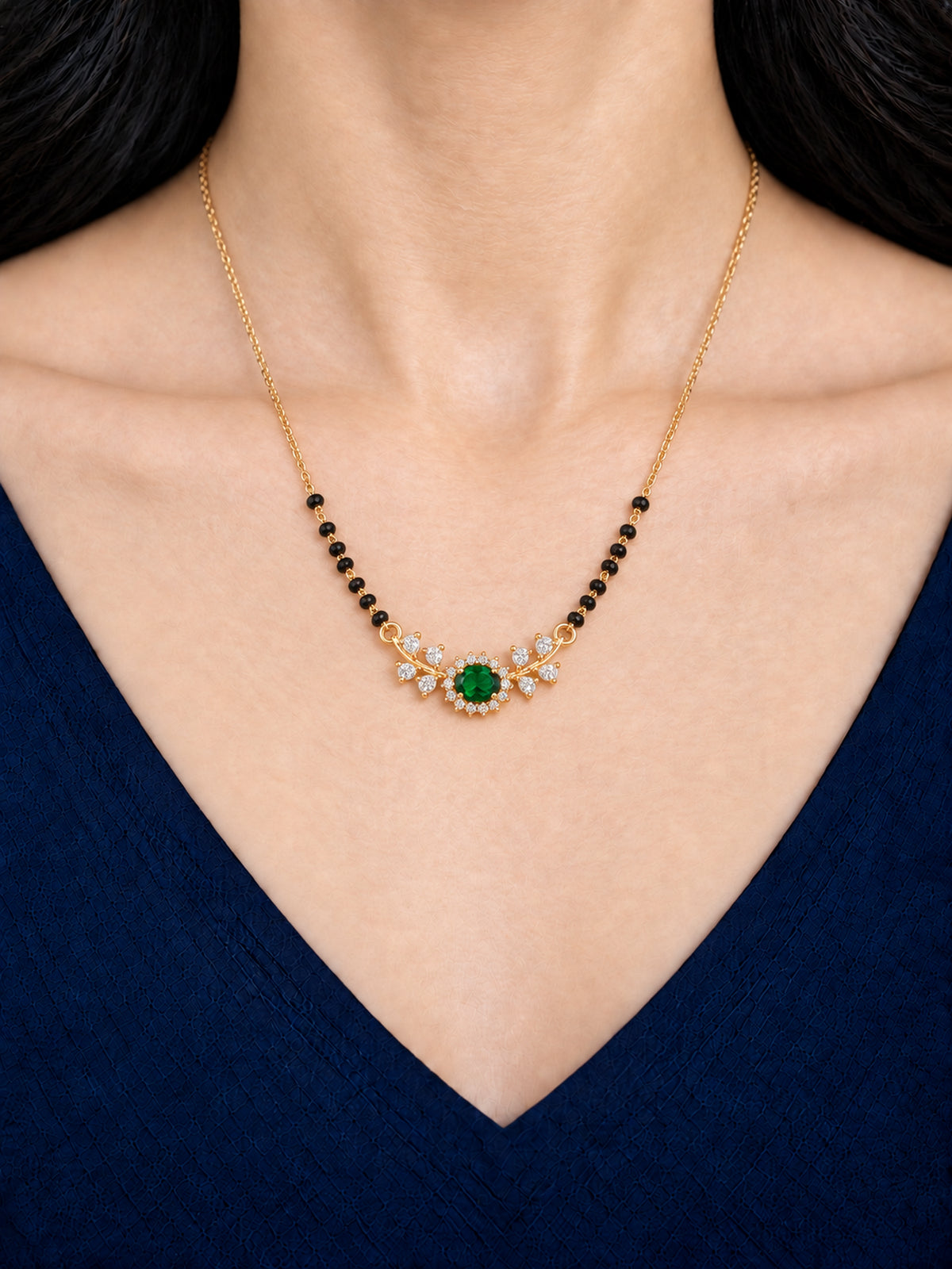 Floral Halo mangalsutra model green