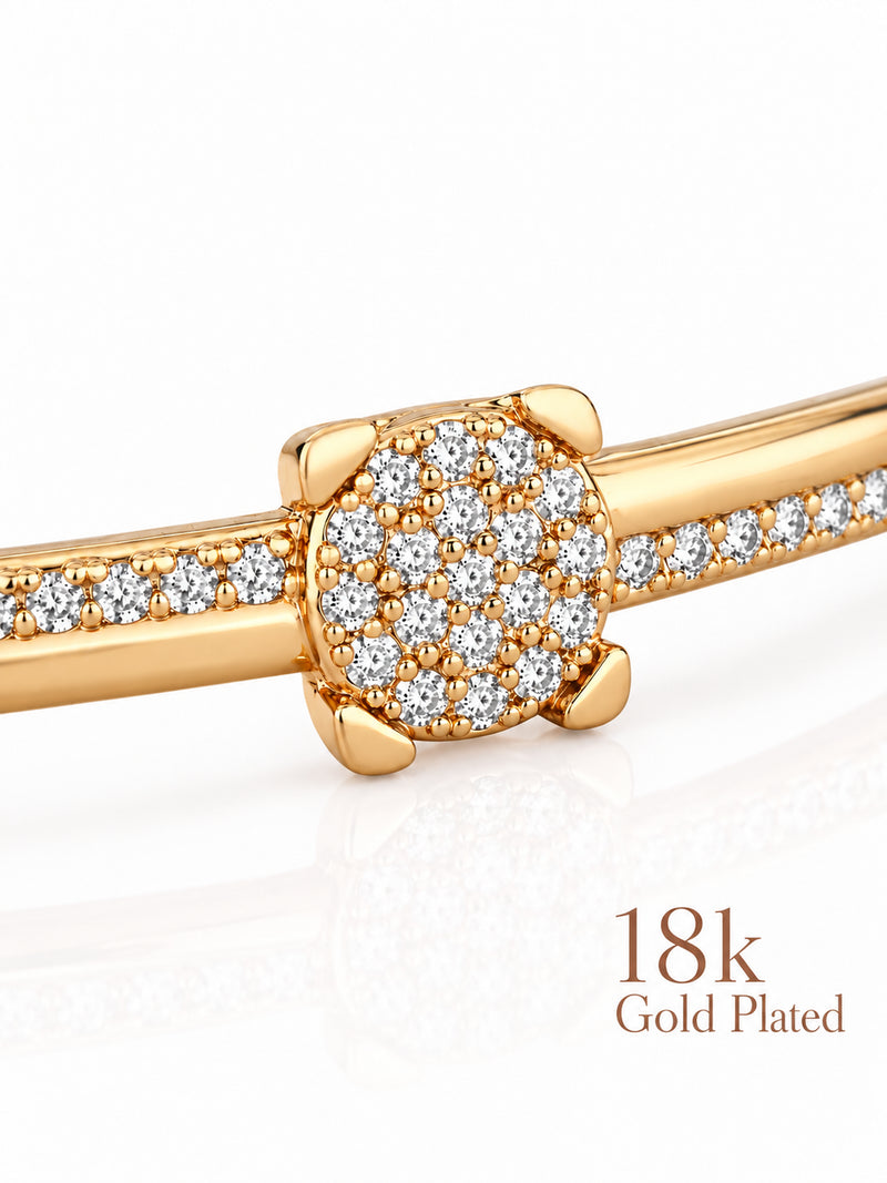 Close-up of Golden Glow Circle 18K Gold Plated Bracelet