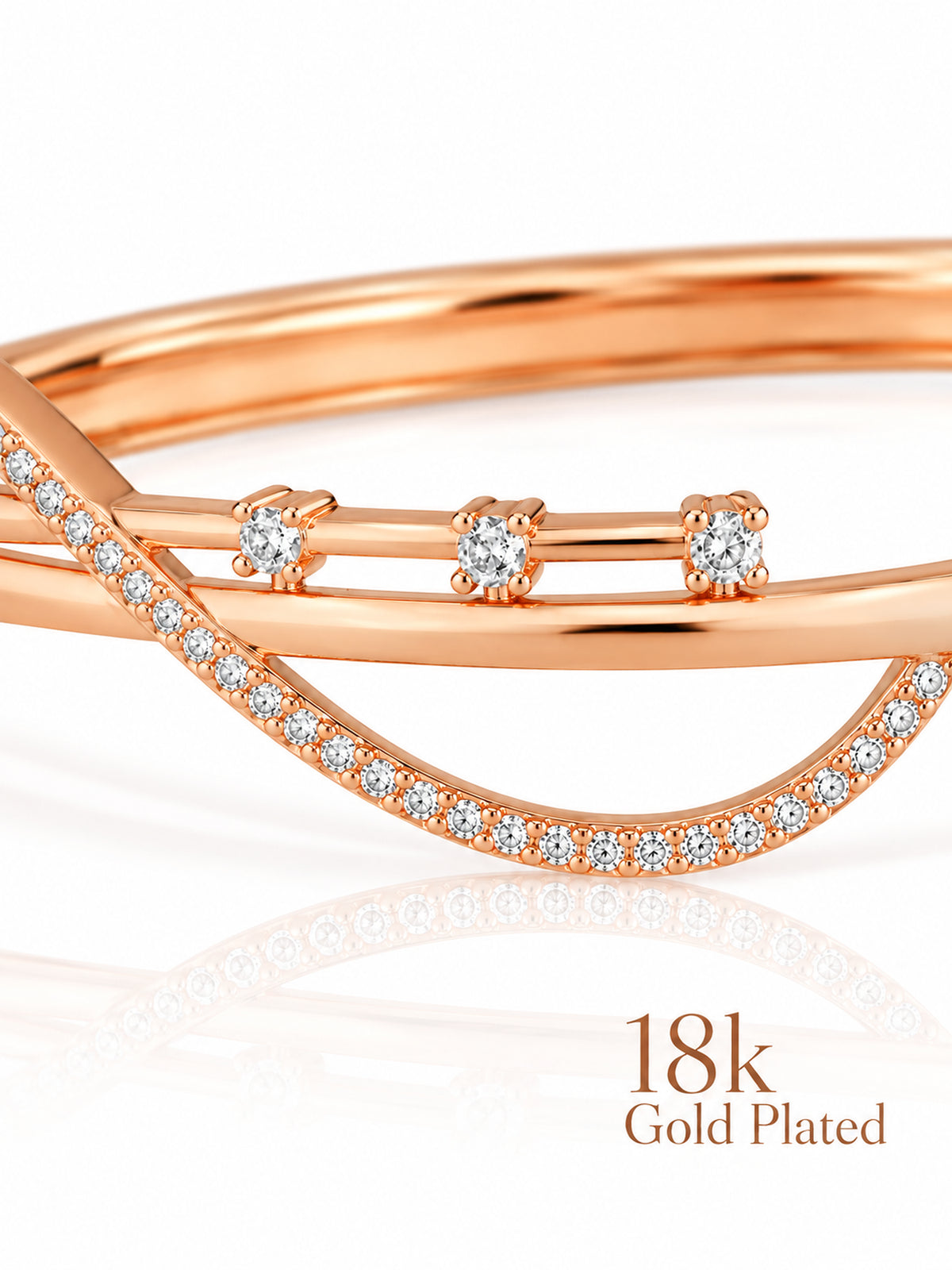 Moonlit Sweep rose gold plated bracelet close-up